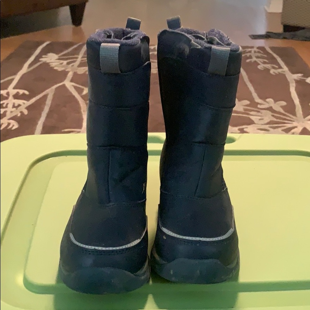 Excellent  navy lands end winter snow boots
